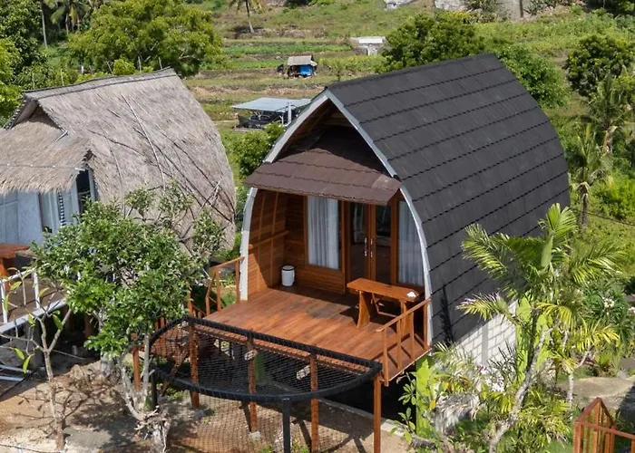 Eco-tourist Dream Cliff